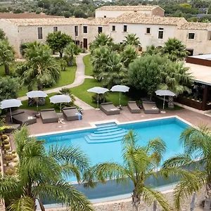 Pietra D'acqua Resort&spa By Geocharme Hotel